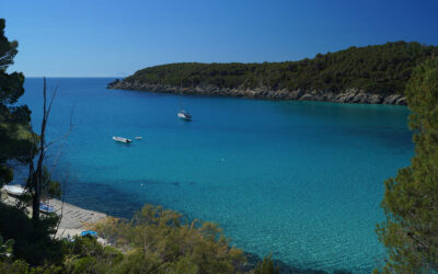 ISOLA D’ELBA TRA SOLE, MARE…